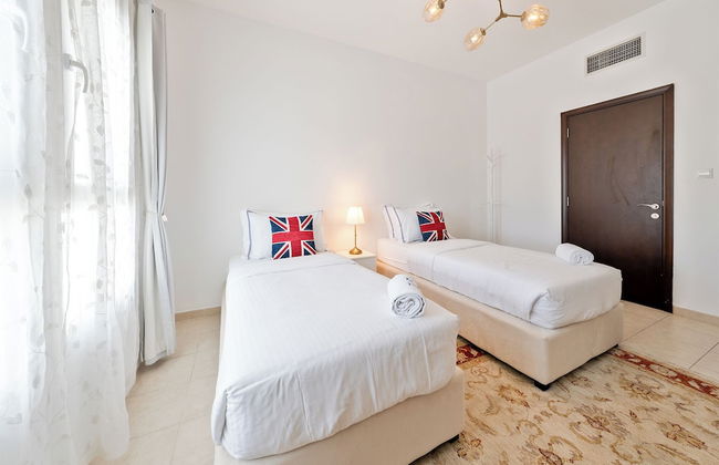 Luxury Short Term Stay 2BHK plus Maids - RANCHES - Foto 8