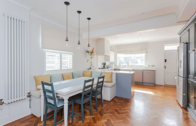 Newly Refurbished 4 Bedroom House in East London - Foto 19