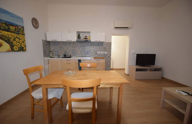 Vicino Ospedale E Aeroporto Num92867 - Foto 8