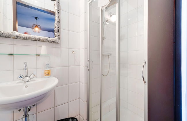 Atmospheric Country House in Asten on a Golf Course - Photo 39