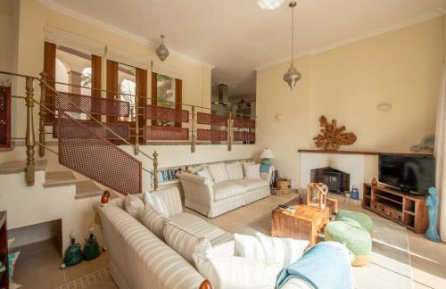 Dream Stay! 15 Guests, Big Pool with Heating Option at Extra Cost, Sea view! - Photo 28