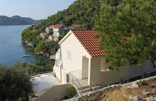 Apartments by the sea Ubli, Lastovo - 8355 - Foto 3