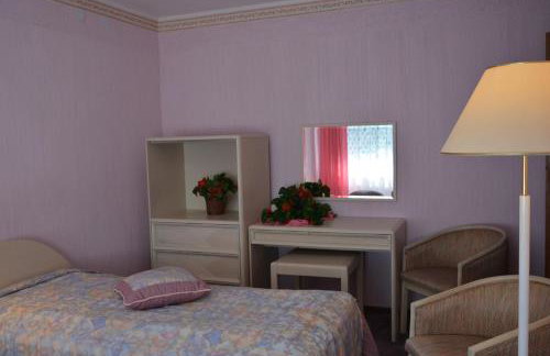 Ośrodek Wypoczynkowy Puszczyk Domek Akacjowy- Apartament -Willa - Foto 5