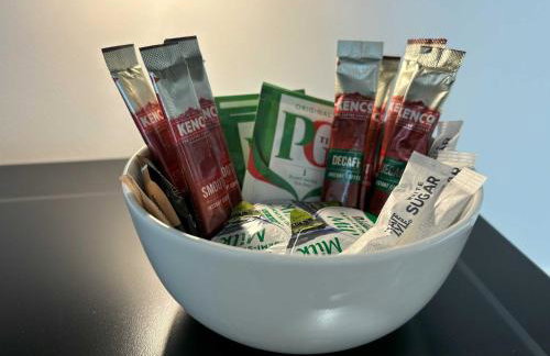 1 Bed Serviced Apartment Bracknell 5 mins from station - Photo 18