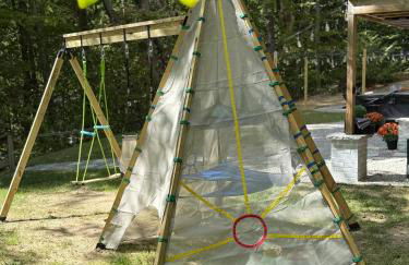 Family Retreat Sauna Hot Tub Games Peloton - Photo 14