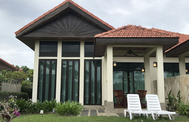 Sunset Seaview Beach Villas & Spa Suites at Nexus Karambunai - Foto 48