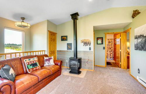 Deck and Views Pet-Friendly Cabin in Jefferson! - Foto 4