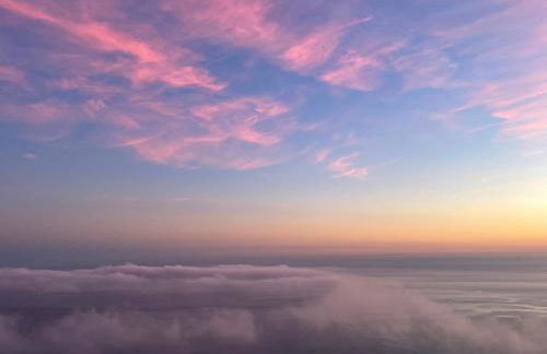 Breathtaking Seaside Villa with Heated Saltwater Pool & Panoramic Terraces - Foto 33