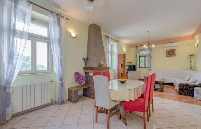 Charming Retreat Holiday Home Mravince With Pool - Foto 11