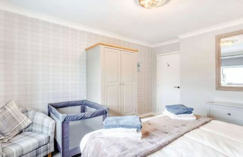 Tigh Na Mhor , Hot Tub , Games Room , 5 Bedroom ,Sleeps 13 , Large Villa - Photo 29