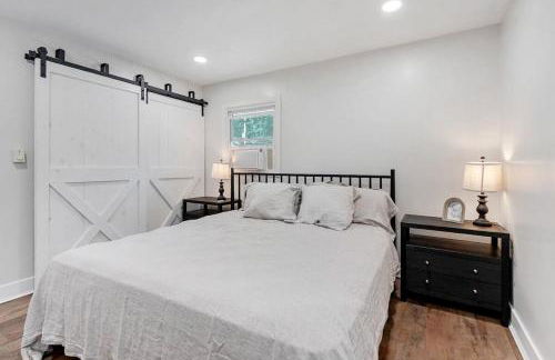 Game Day Haven With Bar & Deck - Foto 23