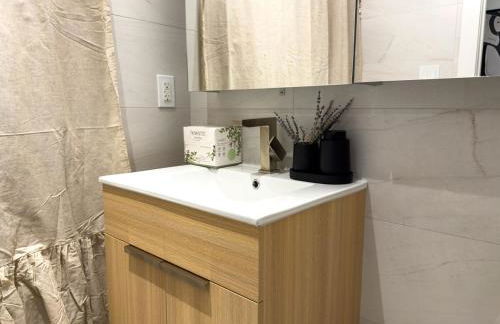 Lux Bronx Apt Rooftop, Pool, Gym, Cinema - Foto 20