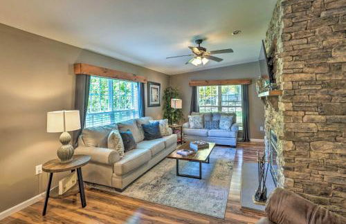 Game Room and Spacious Yard 10-Acre Catskills Home! - Foto 11