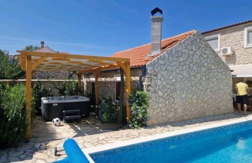 Family friendly house with a swimming pool Ninski Stanovi, Zadar - 17812 - Foto 4