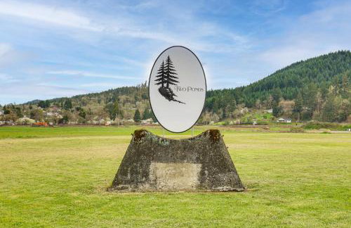 Private Pond and Dock! Cozy Cabin in Southern Oregon - Foto 29