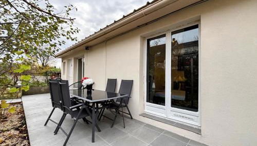 Maison avec Terrasse proche Gare pour Paris et Disneyland - 6 personnes - Foto 4, Garden, Garden view