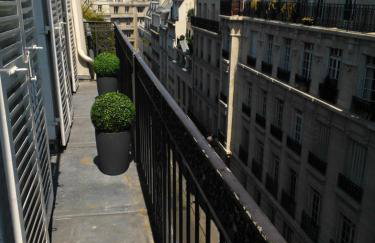 Champs Elysées Apartment - Photo 26