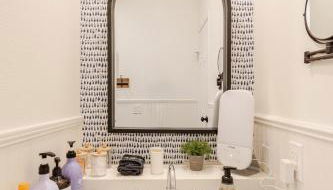 River Access at Blanco River, Charming Big Cottage - Foto 5