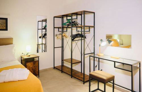 Basso 61, Cozy Oasis with Mini Pool and Courtyard - Foto 41