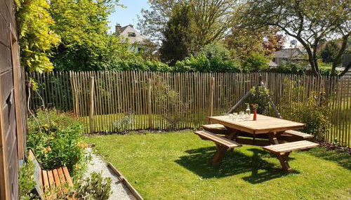 Les Bonnes Ondes - Chalet breton bord de mer - Baie Mont St Michel - Foto 4, Garden, Garden view