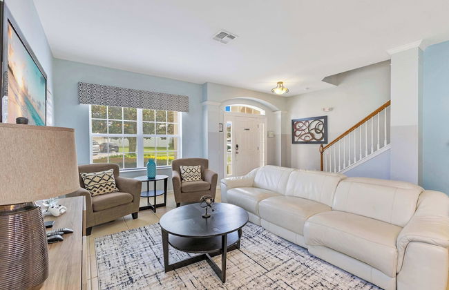 Windsor Hills 6BR Home Pool Spa Private Theater - Foto 1