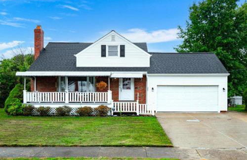 4 Bedroom Pool and Hot Tub Home Near Cleveland - Foto 80