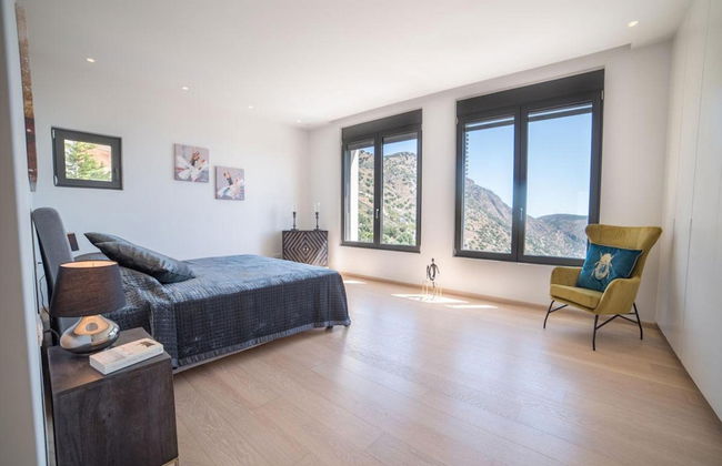 Sea View 6 Bedroom Villa With a Heated Pool - Foto 6