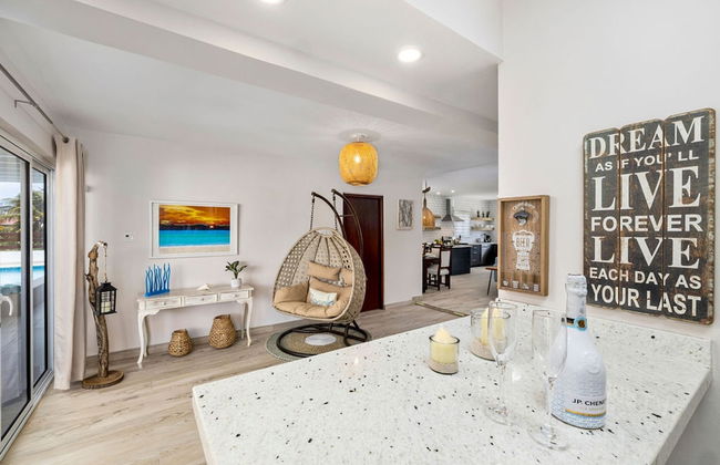 Secluded Beachfront Gem Pool Patio View BBQ - Foto 13