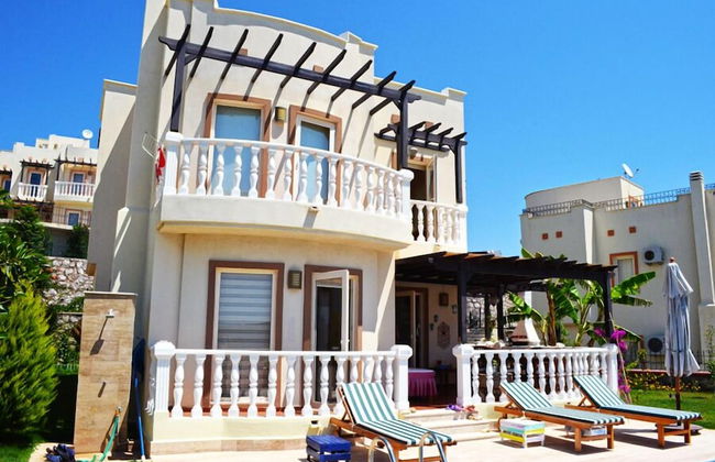 Apartment 3 Bedroom Lake View 3 by Likya Global - Photo 30