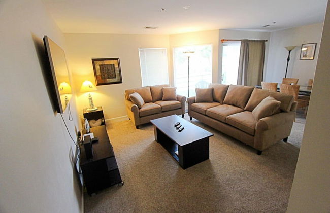 Shore to Please Condo With Pool Views of Beach - Foto 10