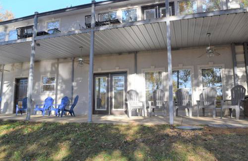 Gathering Place Big, with Dock, Fiber, and Tankless WH - Foto 42