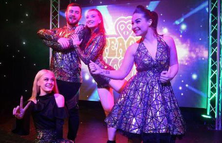 Rated Superb - Award-Winning Family Holiday Park - Live Shows, Themed Events, and Activities for All Ages, Day and Night - WiFi, Netflix, Linens - Gym, Sauna - Spotless, Quiet, Secluded, Parking - Restaurant, Shop, Bar - Foto 33