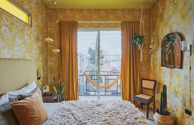 MOOD HAUS by DW - 70's Retro Stays - Photo 21