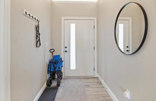 Lakefront Topsider Condo w/ Boat Slip, 2 Pools & Large Deck - Foto 20