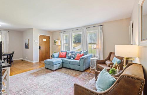 The Magnolia Manor 4BR Greenway Retreat - Photo 21