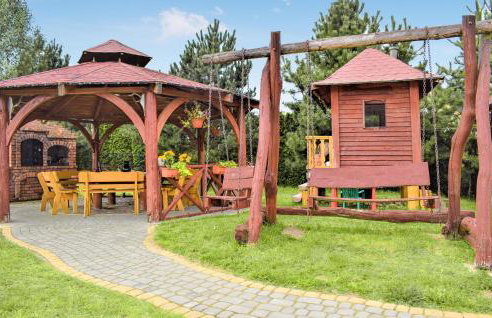 Beautiful Home In Lebieniec With Wifi - Foto 6