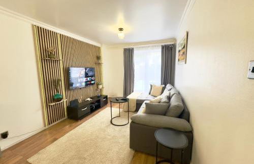 The Cozy Hideaway - 2 Bedroom apartment with garden in Orpington with free Parking - Photo 6