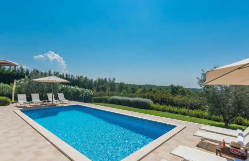 Holiday Home Romantische Villa mit Meerblick- Pool und Jacuzz by Interhome - Foto 19