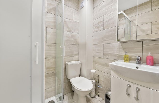 Rochfords Serviced House with 5 Bedrooms - Foto 36