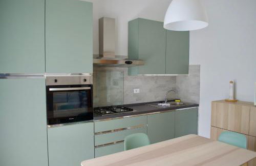 Appartamento ristrutturato con piccola vista lago - Foto 14