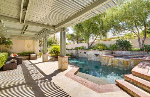 Upscale Henderson Hideaway with Private Patio! - Foto 25