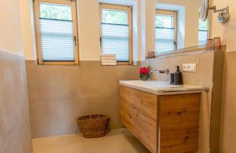 Graf Chiemo Suites - direkt am Chiemsee mit separatem Seezugang - Photo 14