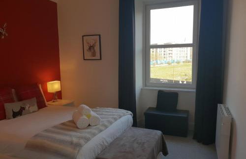 Stylish City Apartment - Near Haymarket, Walk to Castle and Princes Street - Foto 9