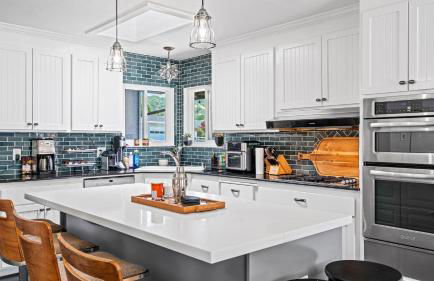 Family Friendly 3bed ,2bath Pool, Hot-tub, Cold Plunge, Sleeps 8 - Foto 18