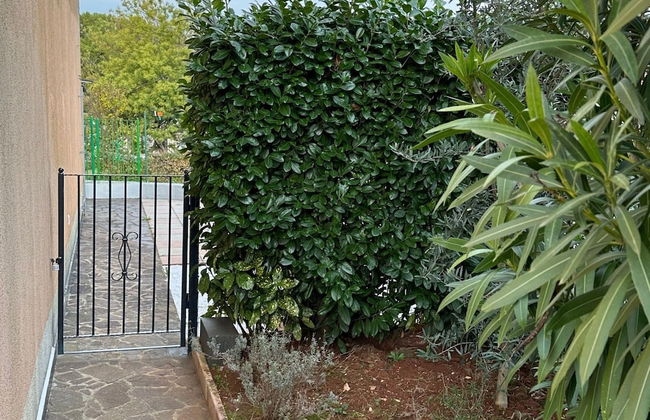 Classic and Modern Umag Apartment With Terrace and BBQ - Foto 31