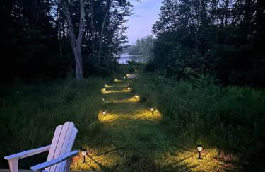 Winnisquam Landing Lakefront Firepit Deck - Foto 35