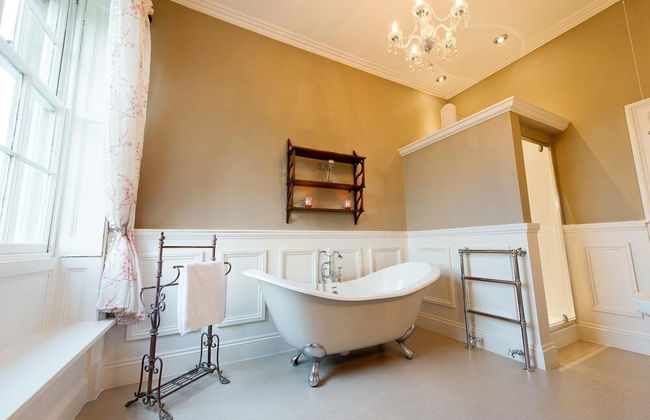 Burton Court - Foto 31