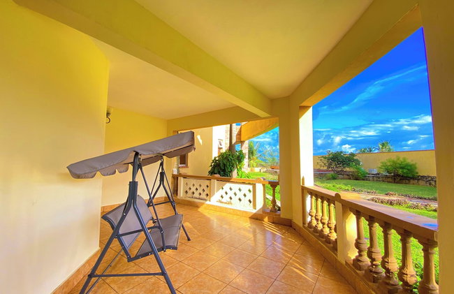 Epic Beachfront suites - Photo 10