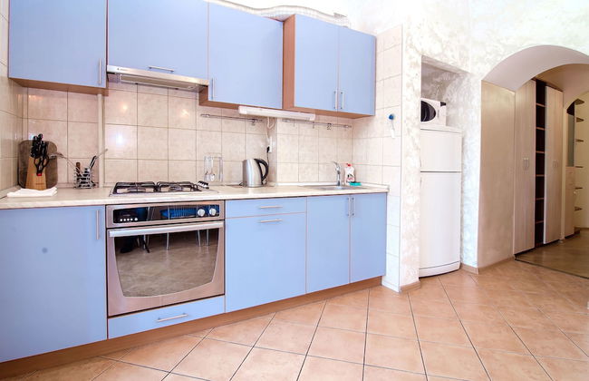 Rent Kiev Lva Tolshtoho Square - Foto 7