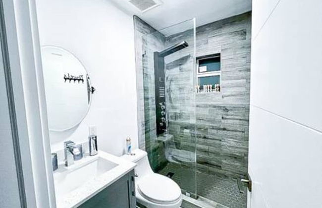 Modern Lux Home 3BR 2BA With Heated Pool - Foto 21